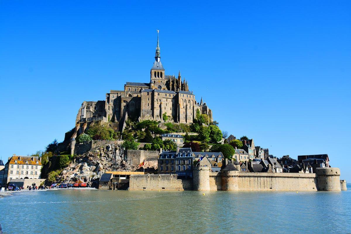Baie Du Mont Saint Michel - 6 Personnes - Spa Privatif Ро-сюр-Куэнон Экстерьер фото